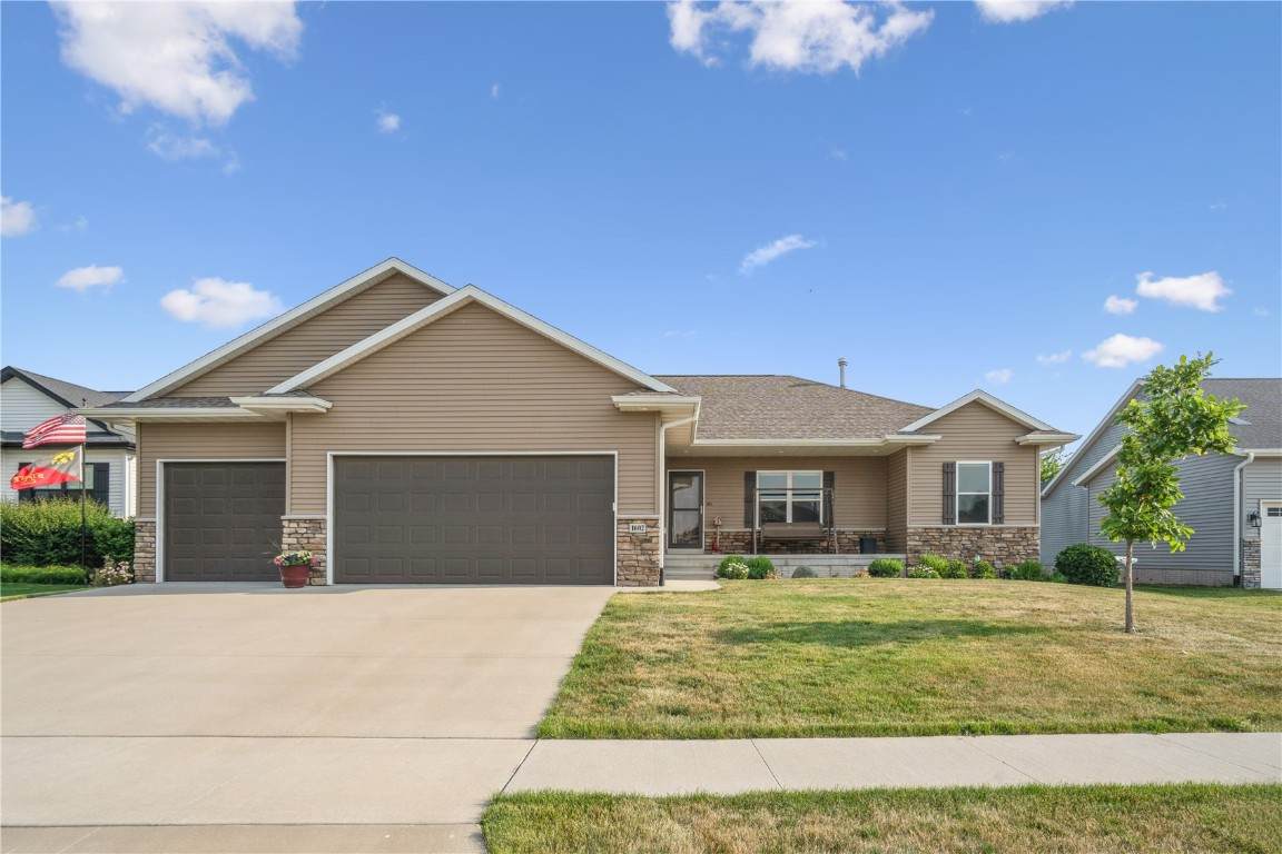 1602 Bridge Creek Court - Photo 1