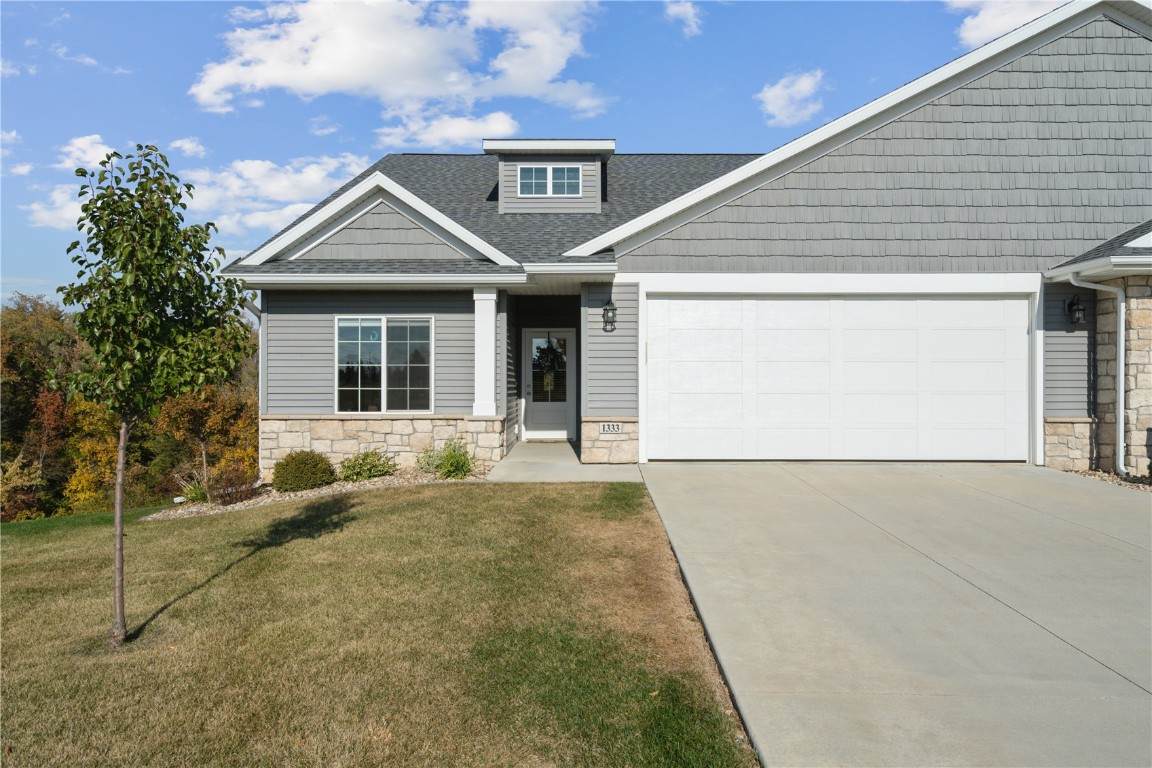 1333 Forest Ridge Ct Ne - Photo 1