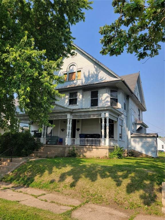 606 Meridian Street - Photo 1