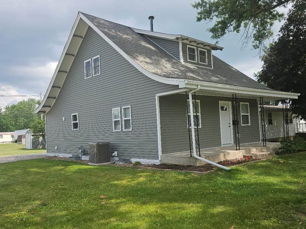 807 5th Avenue - Photo 1