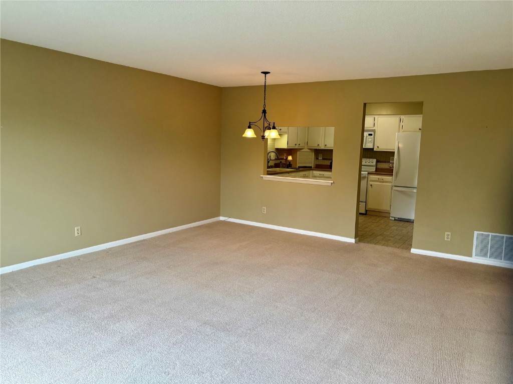 https://bt-photos.global.ssl.fastly.net/cedarrapids/orig_boomver_1_2505775-2.jpg