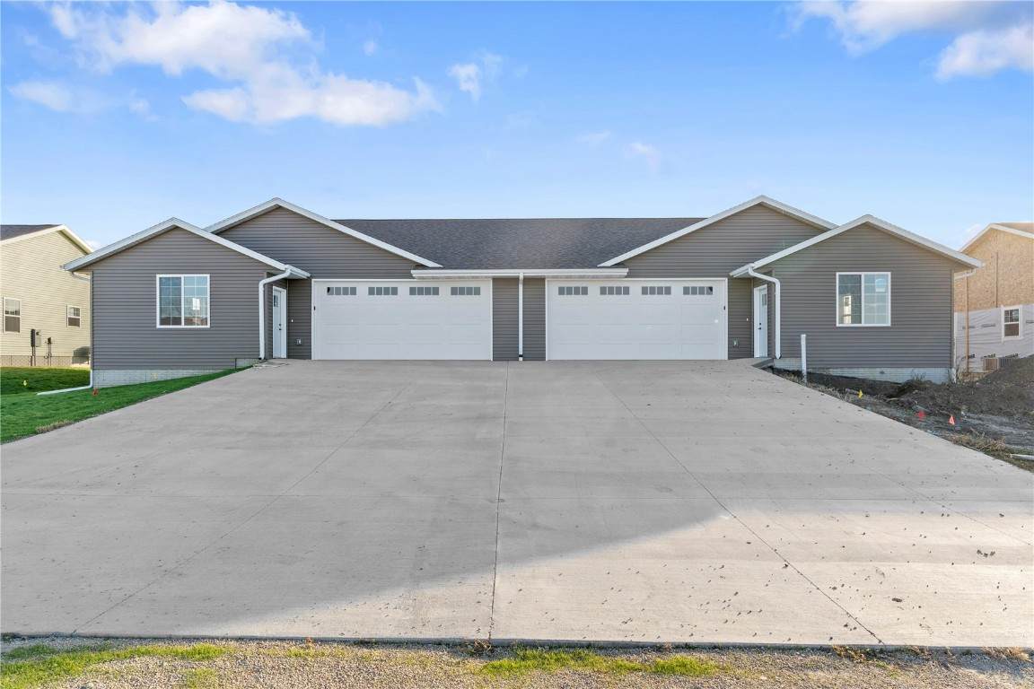 201 William Way - Photo 1
