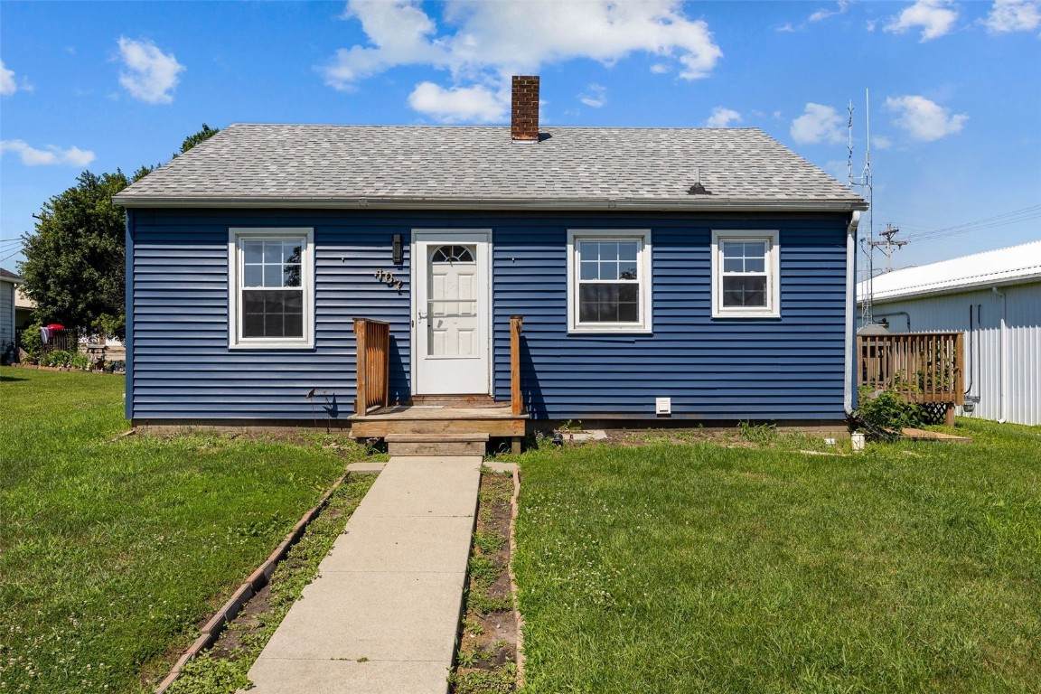 107 Spruce Street - Photo 1