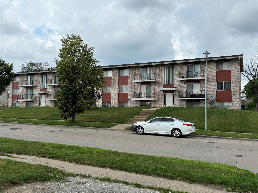 3710 and 3720 12th Avenue - Photo 1