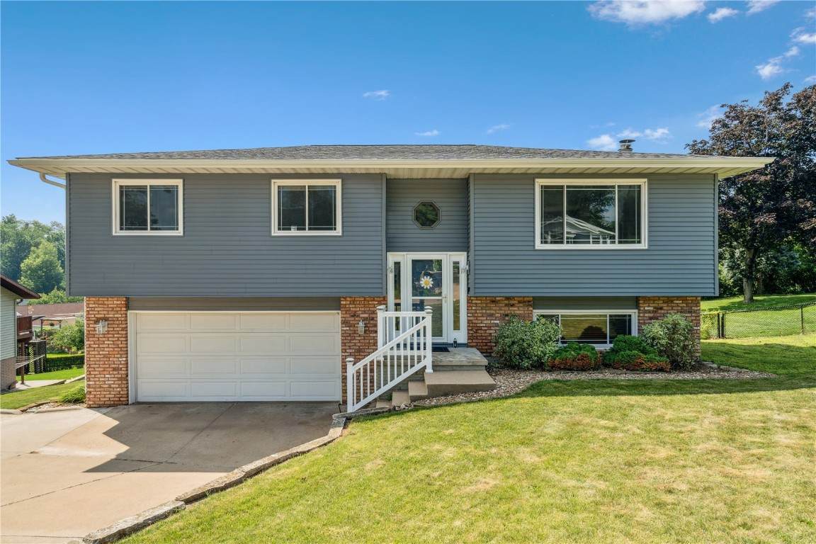 4185 Richland Dr - Photo 1