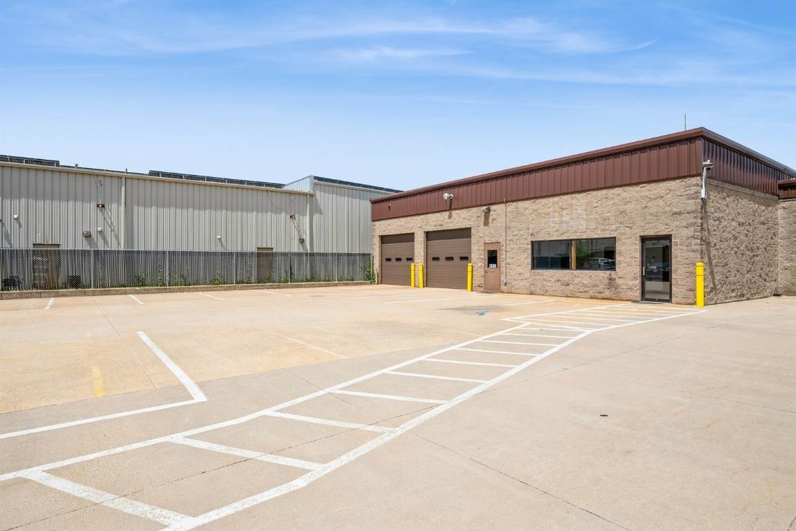 https://bt-photos.global.ssl.fastly.net/cedarrapids/orig_boomver_1_2506222-2.jpg