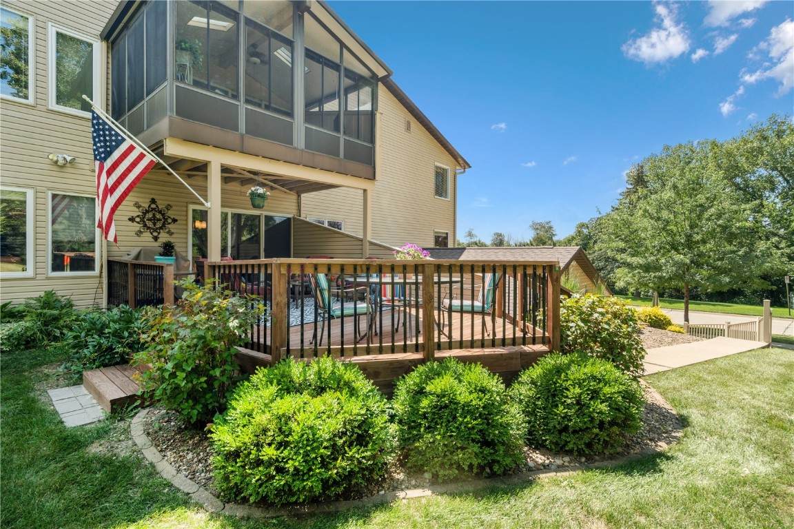 1556 Matterhorn Drive - Photo 1