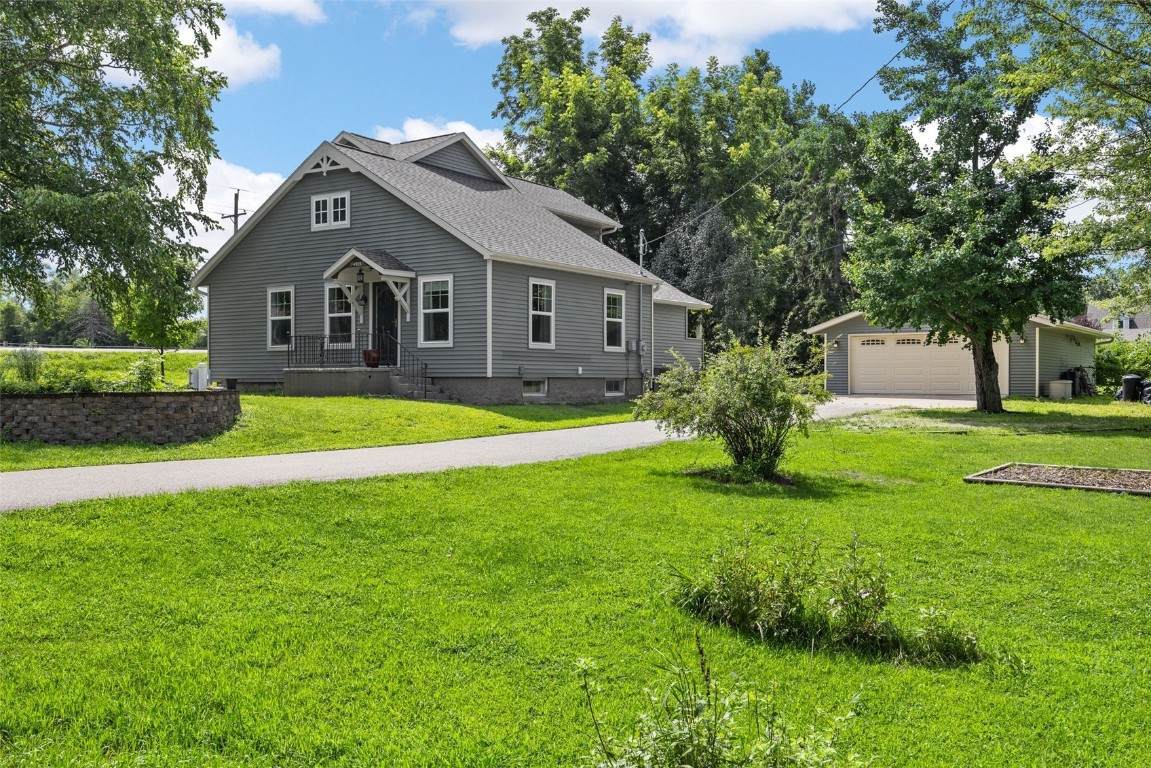 4928 Mcgowan Drive - Photo 1