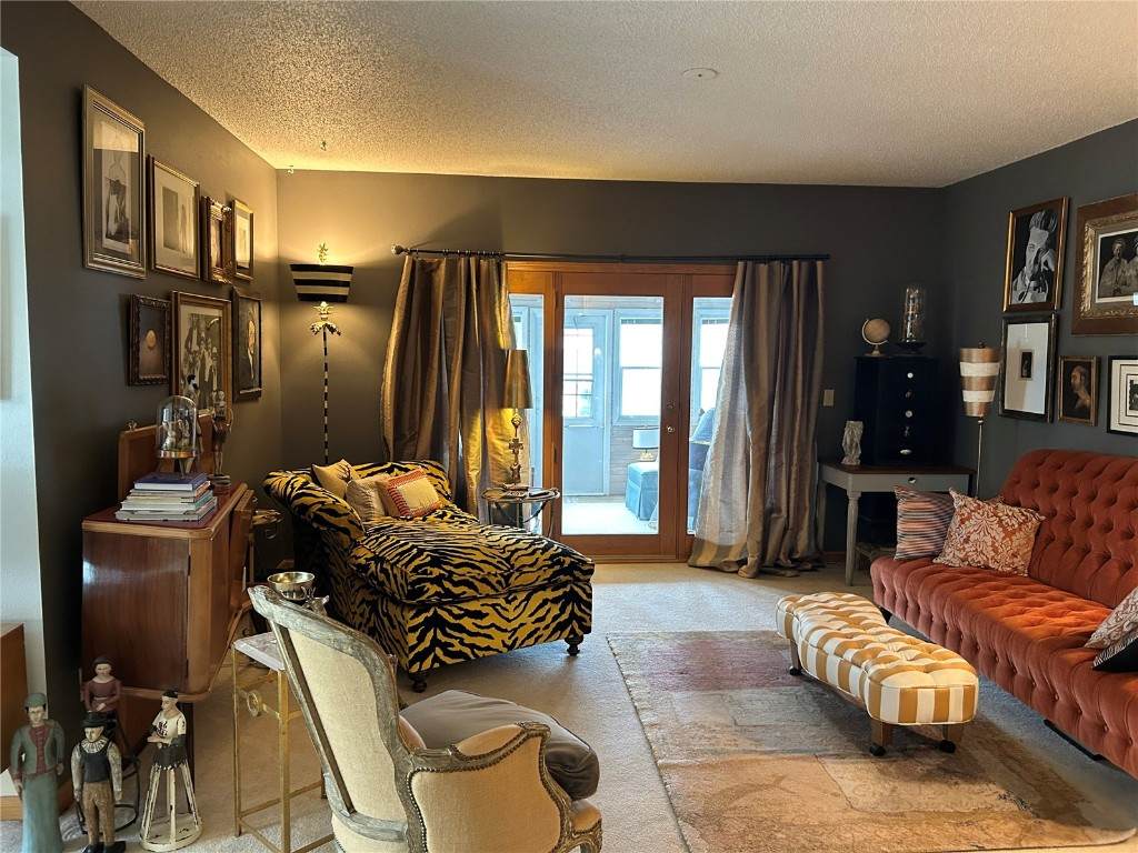 https://bt-photos.global.ssl.fastly.net/cedarrapids/orig_boomver_1_2506610-2.jpg