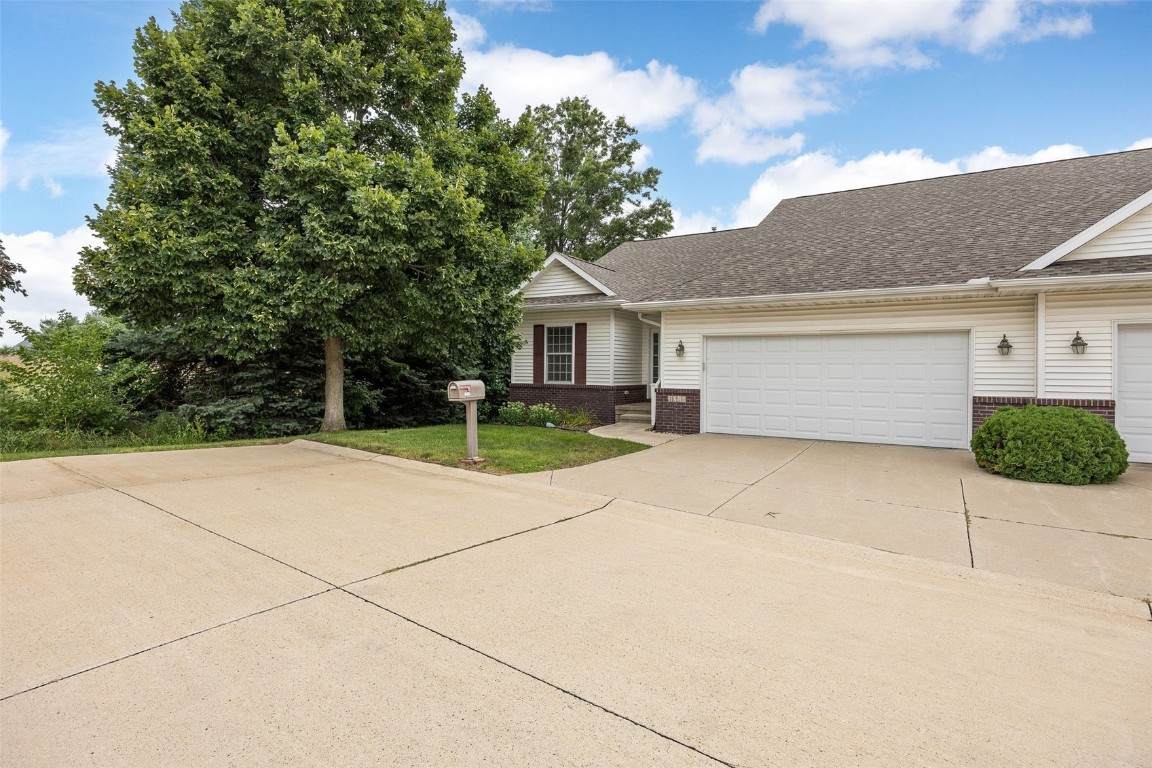 https://bt-photos.global.ssl.fastly.net/cedarrapids/orig_boomver_1_2506958-2.jpg