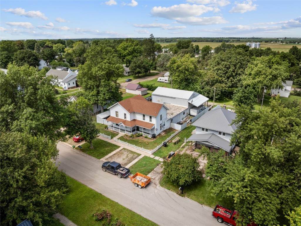 203 Ash Street - Photo 1