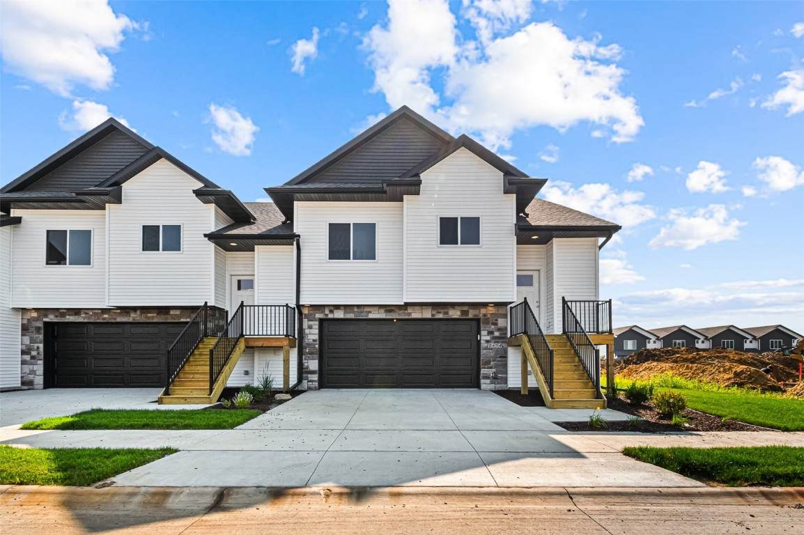 1658 Aspen Court - Photo 1