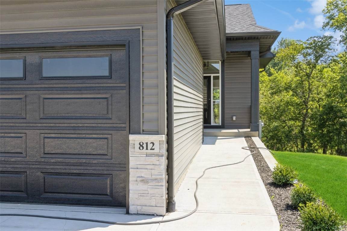 https://bt-photos.global.ssl.fastly.net/cedarrapids/orig_boomver_1_2507169-2.jpg