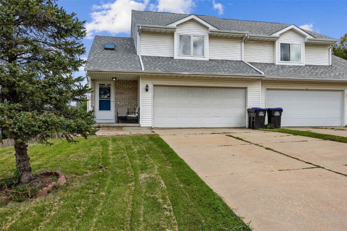 https://bt-photos.global.ssl.fastly.net/cedarrapids/orig_boomver_1_2507219-2.jpg