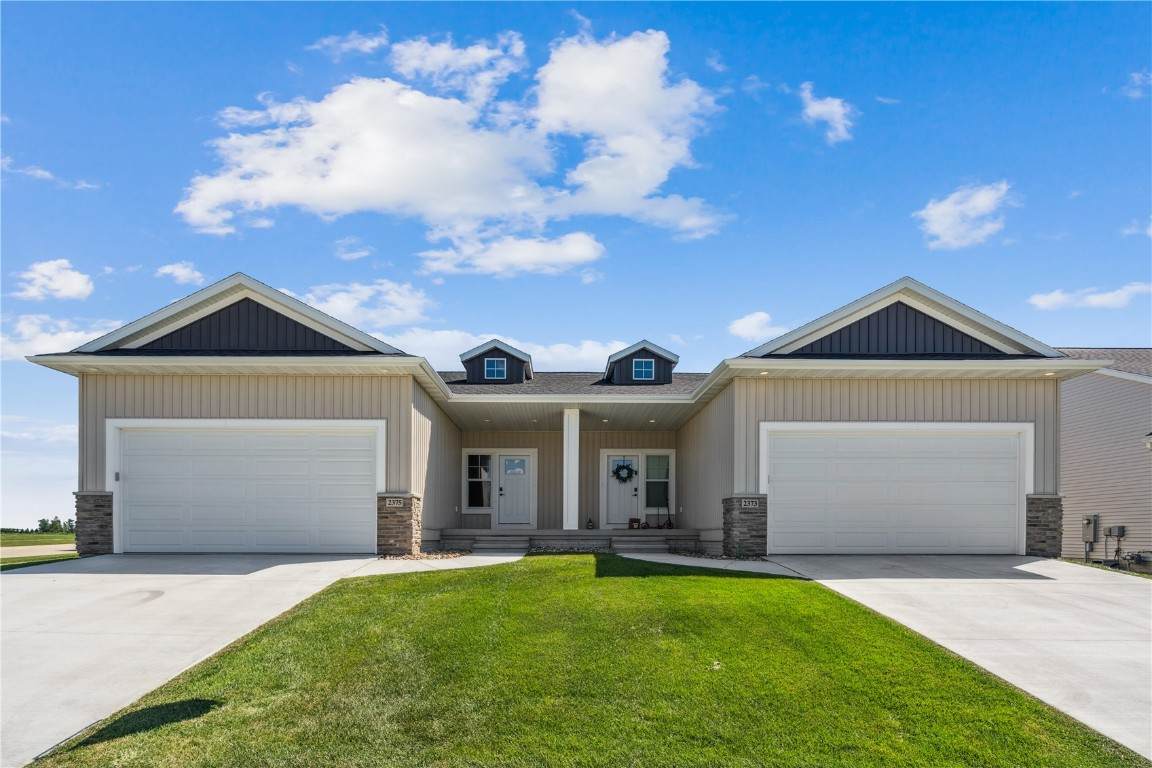 2375 Bluegrass Street - Photo 1