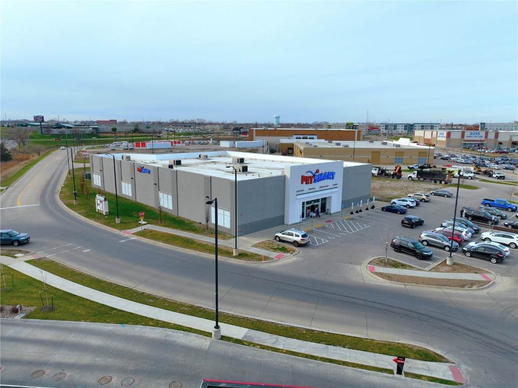 3825 Westdale Parkway - Photo 1