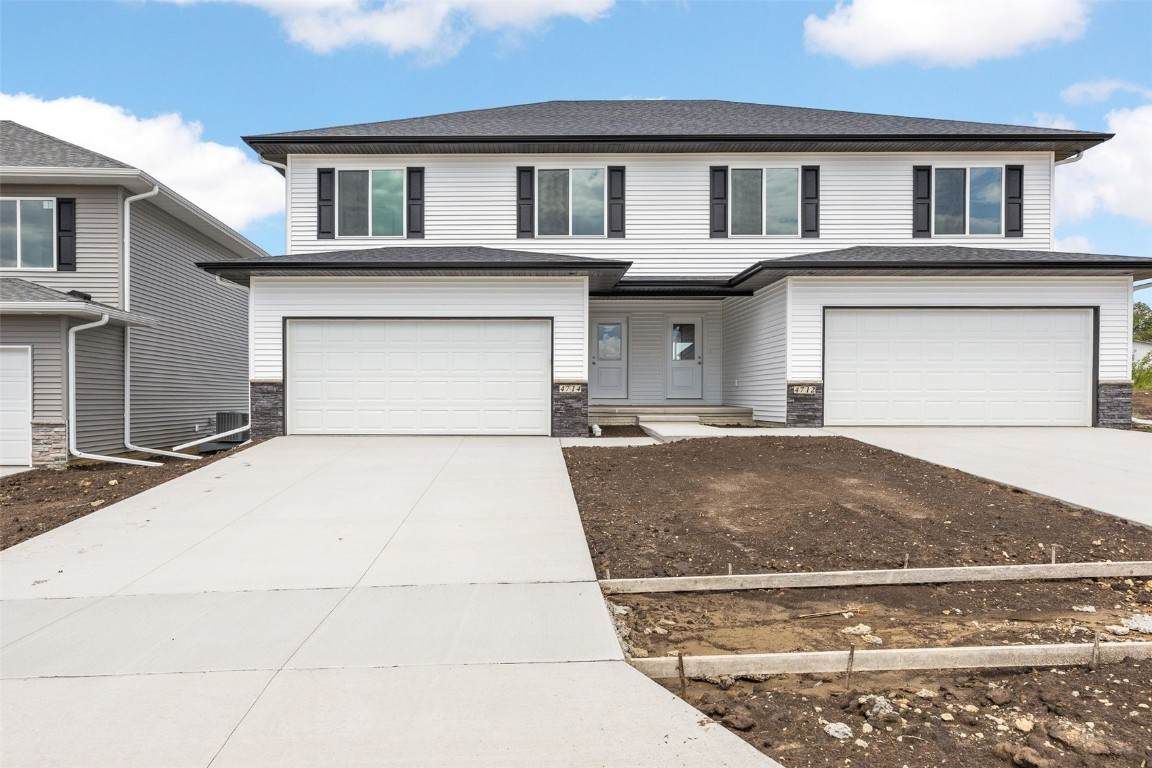 4718/4720 Green Acres Drive - Photo 1