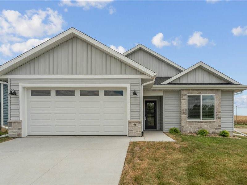 96 Huntington Drive - Photo 1