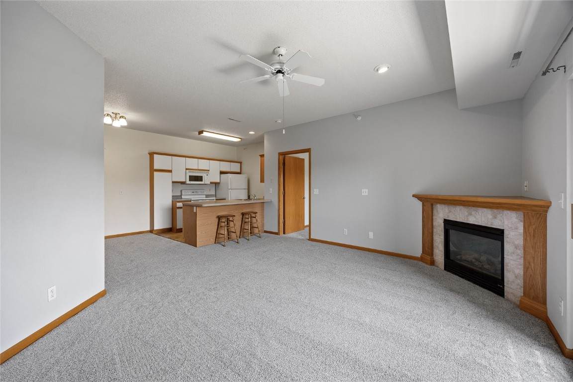 https://bt-photos.global.ssl.fastly.net/cedarrapids/orig_boomver_1_2507486-2.jpg