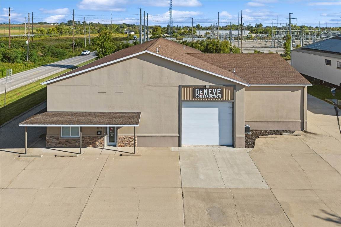 2700 Stonegate Court - Photo 1