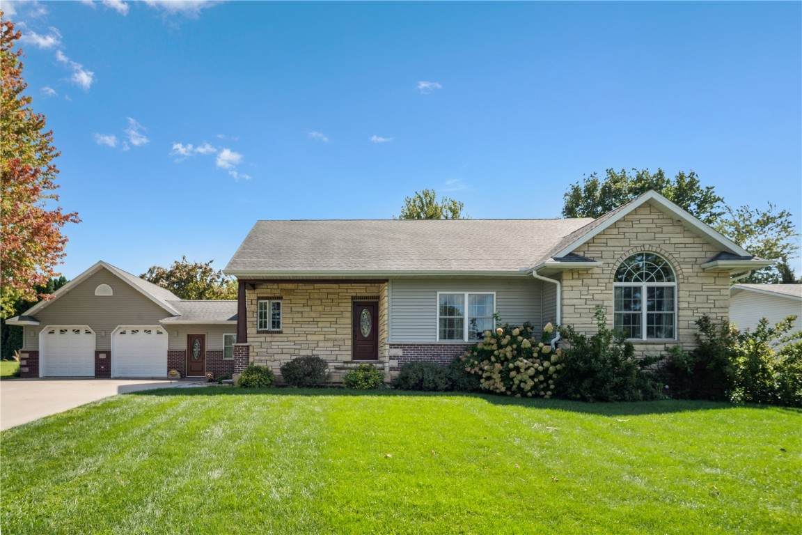 116 Ball Street - Photo 1