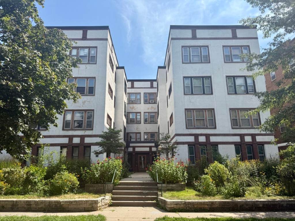 228 Summit Street - Photo 1