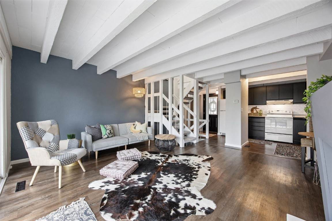 51 29th Avenue Drive - Photo 1