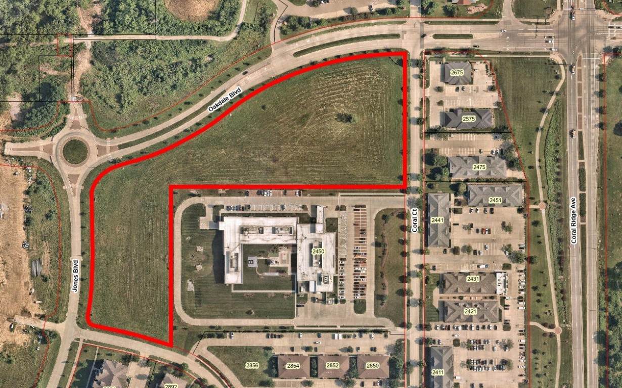  Oakdale Boulevard - Photo 1