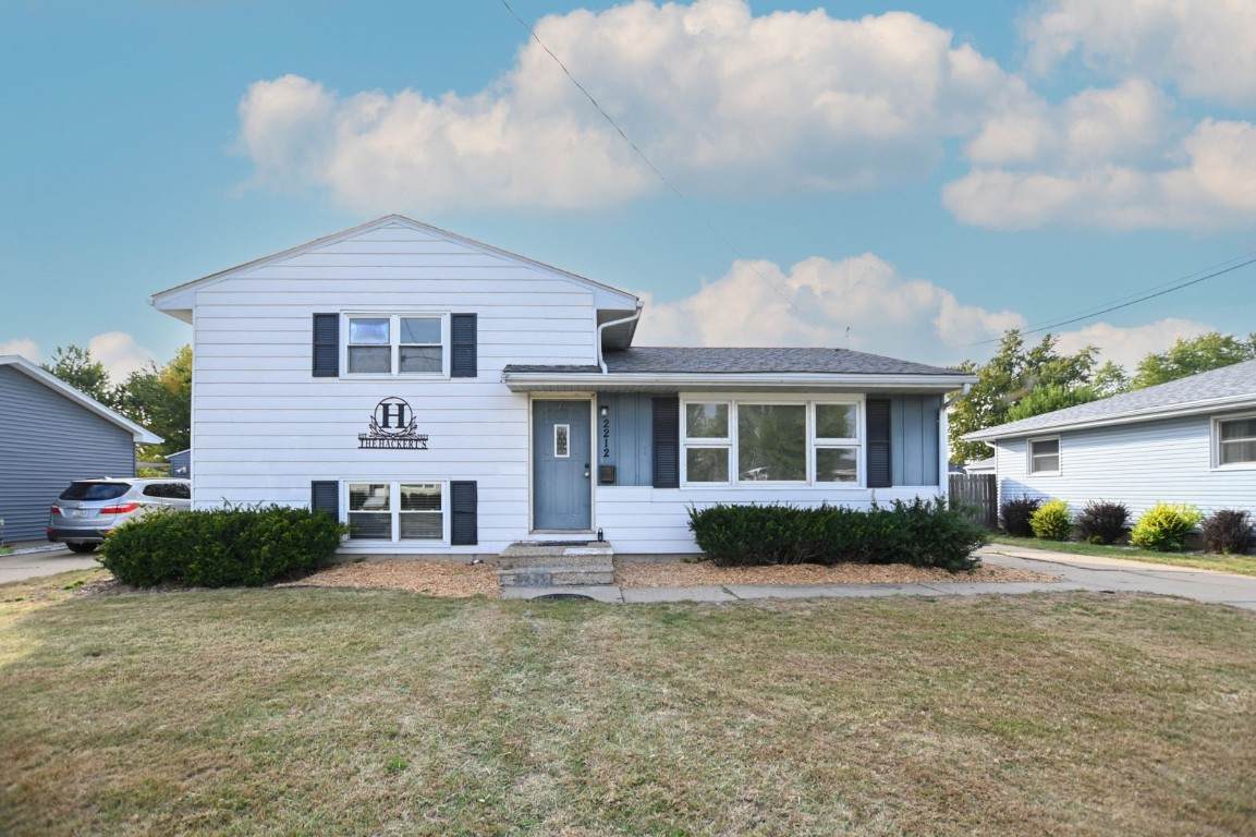 2212 Deborah Drive - Photo 1