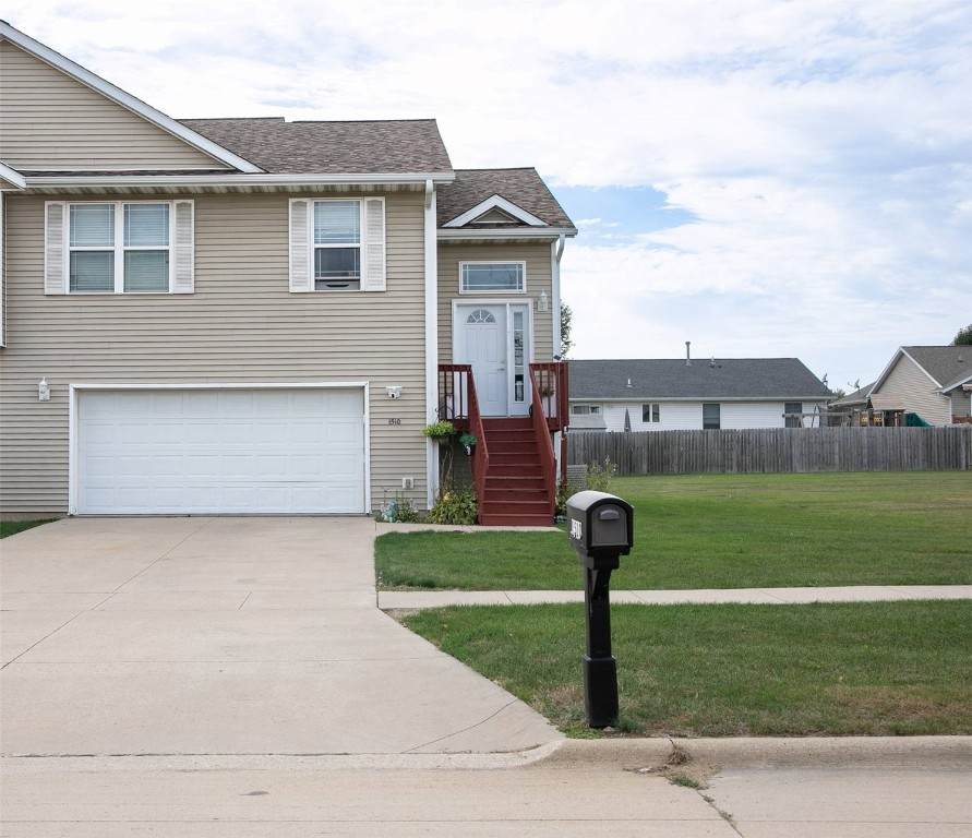 1510 50th Street - Photo 1