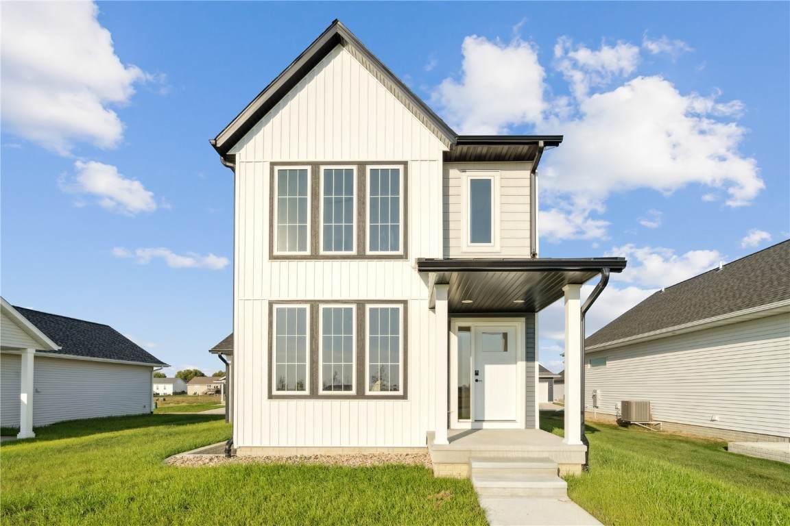 2734 Rookwood Lane - Photo 1