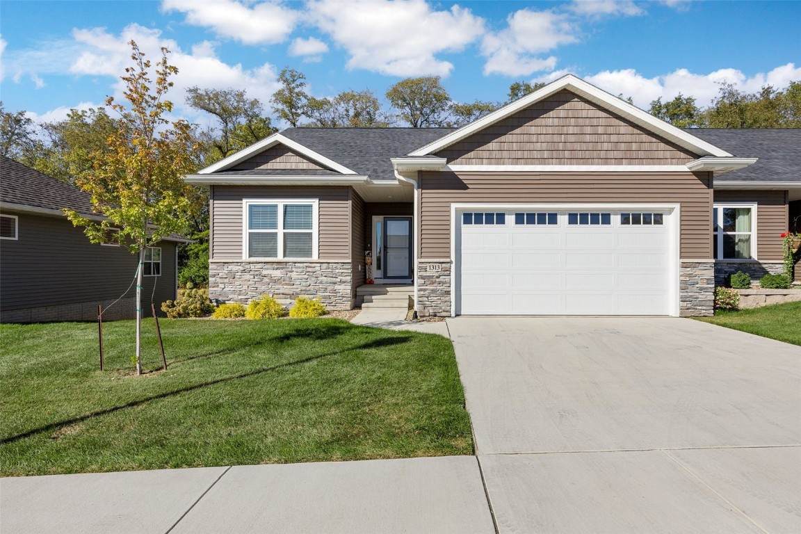 1313 Third Street Sw - Photo 1