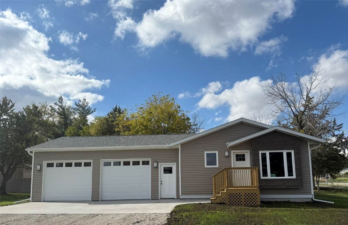 103 North Street - Photo 1