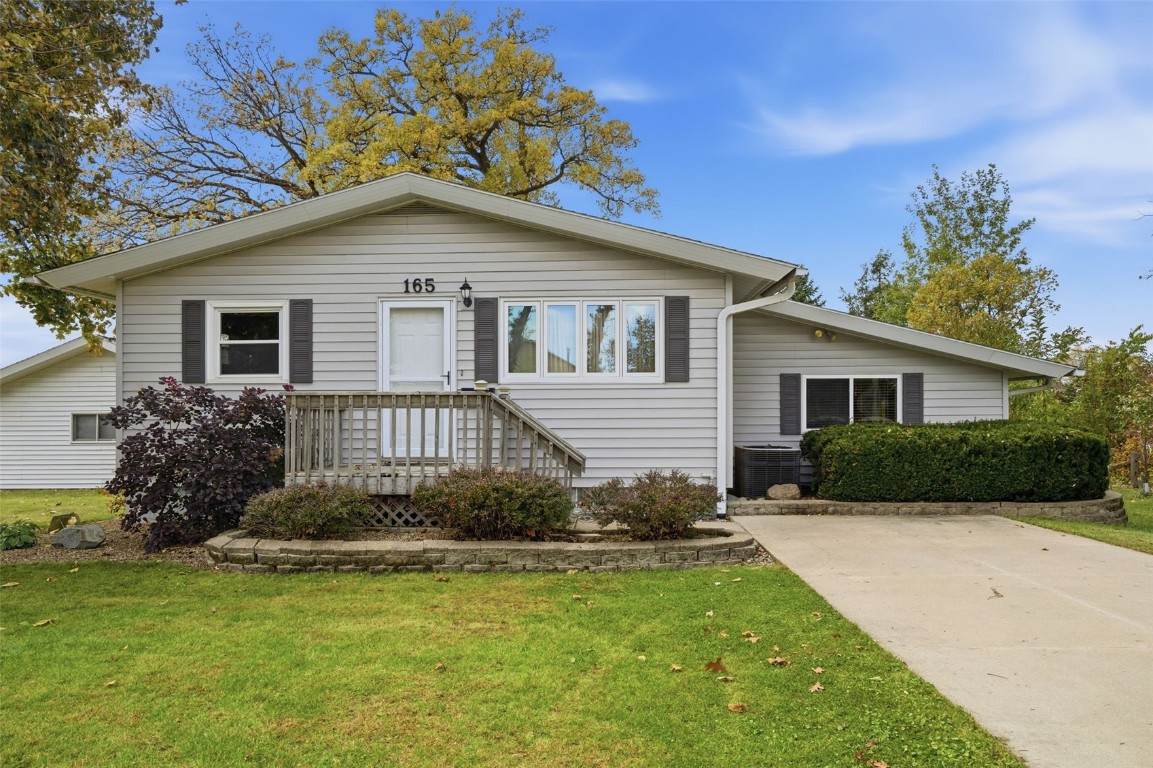 165 Timber Lane - Photo 1