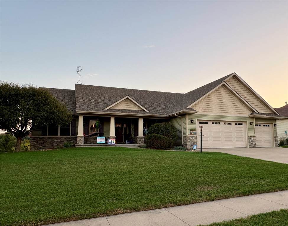 2913 Wyatt - Photo 1