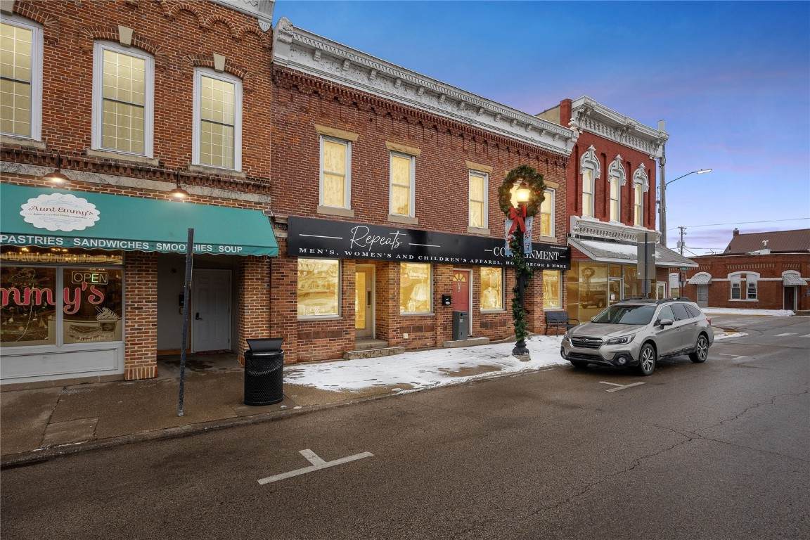 118 Franklin Street - Photo 1