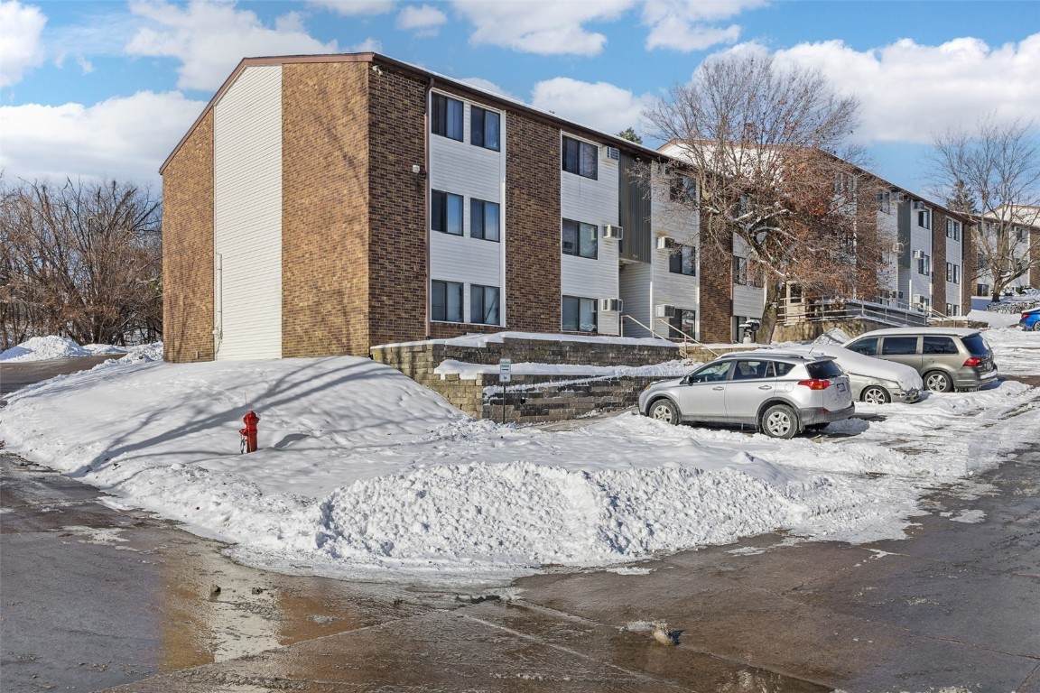 904 Benton Drive - Photo 1