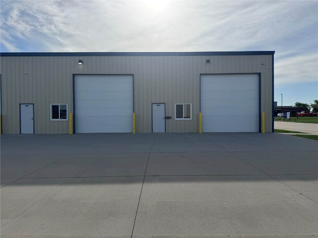 324 44th Street - Photo 1