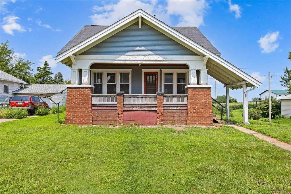 506 9th Street - Photo 1