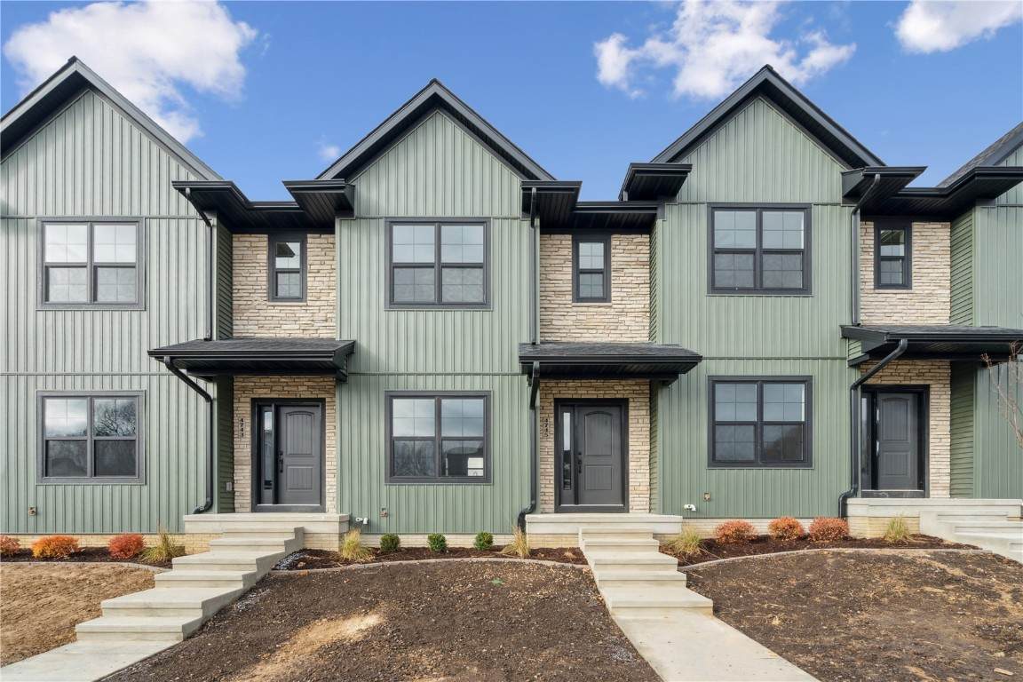 4709 Preston Lane - Photo 1