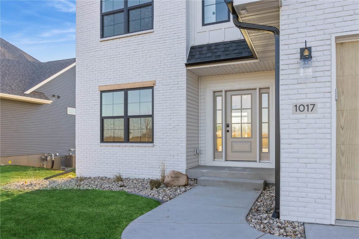 https://bt-photos.global.ssl.fastly.net/cedarrapids/orig_boomver_1_2600287-2.jpg