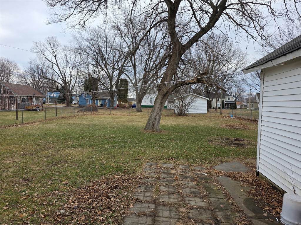 https://bt-photos.global.ssl.fastly.net/cedarrapids/orig_boomver_1_2600309-2.jpg
