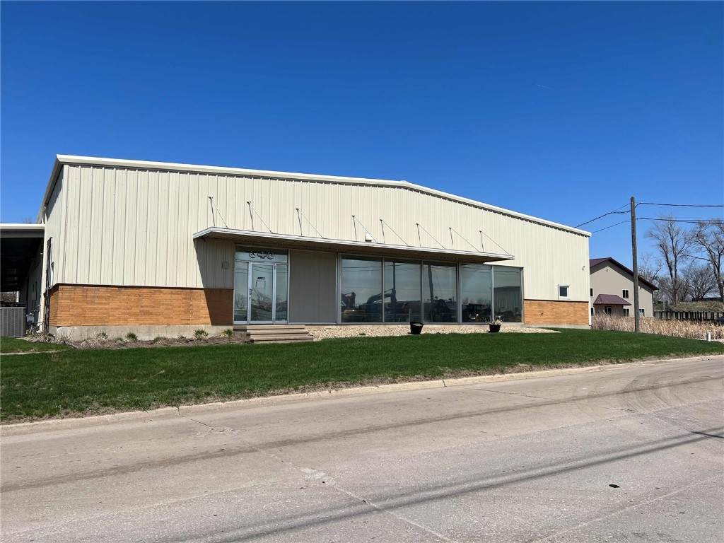 640 29th Avenue - Photo 1