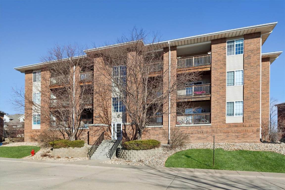 2510 Cascade Lane - Photo 1