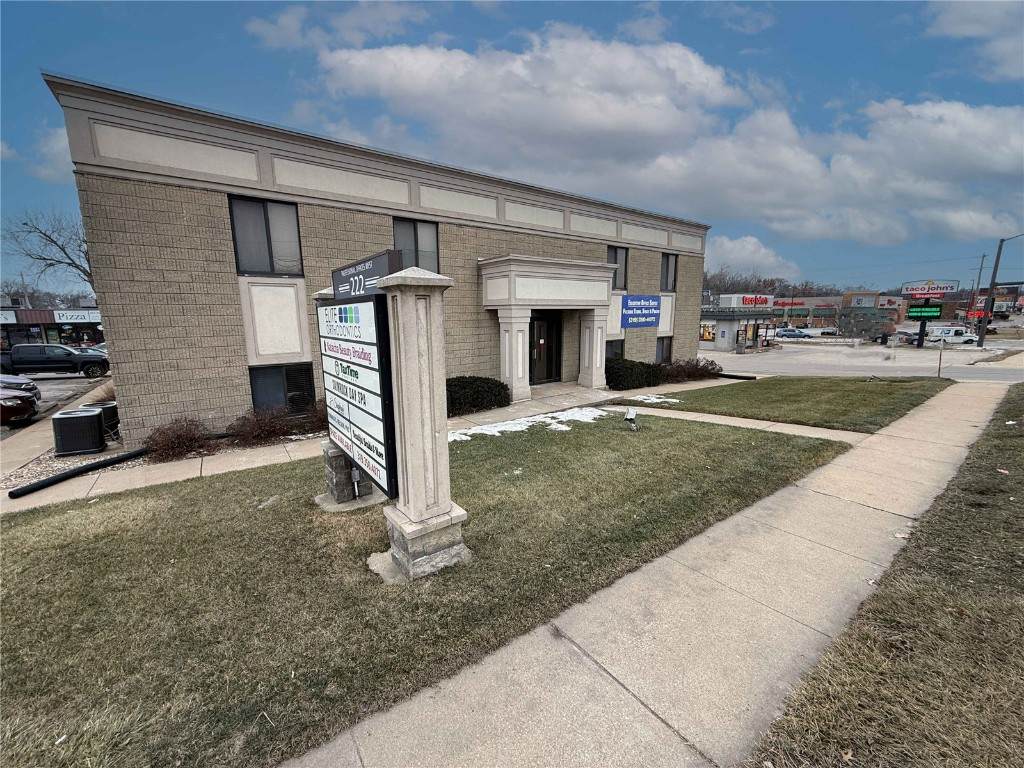 222 Edgewood Road - Photo 1