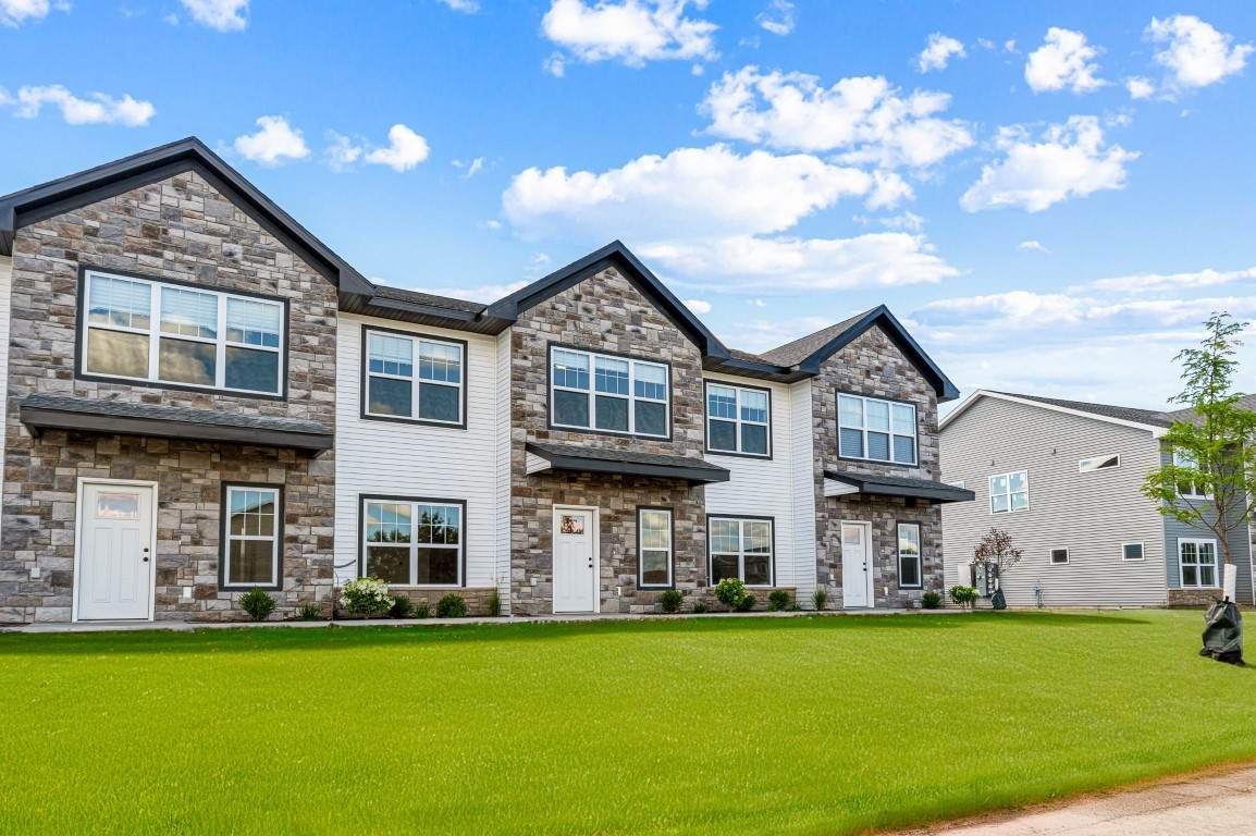 https://bt-photos.global.ssl.fastly.net/cedarrapids/orig_boomver_1_2600927-2.jpg