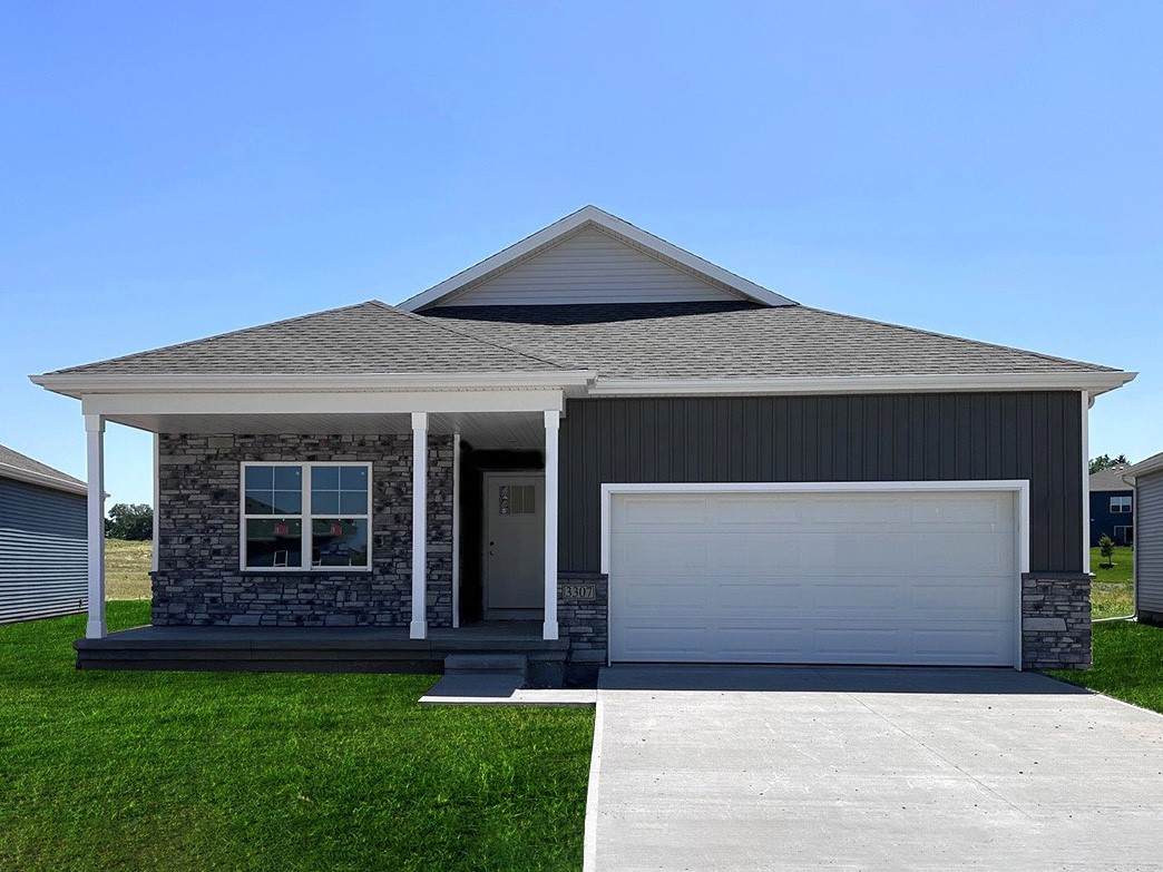 2747 Cecelia Drive - Photo 1