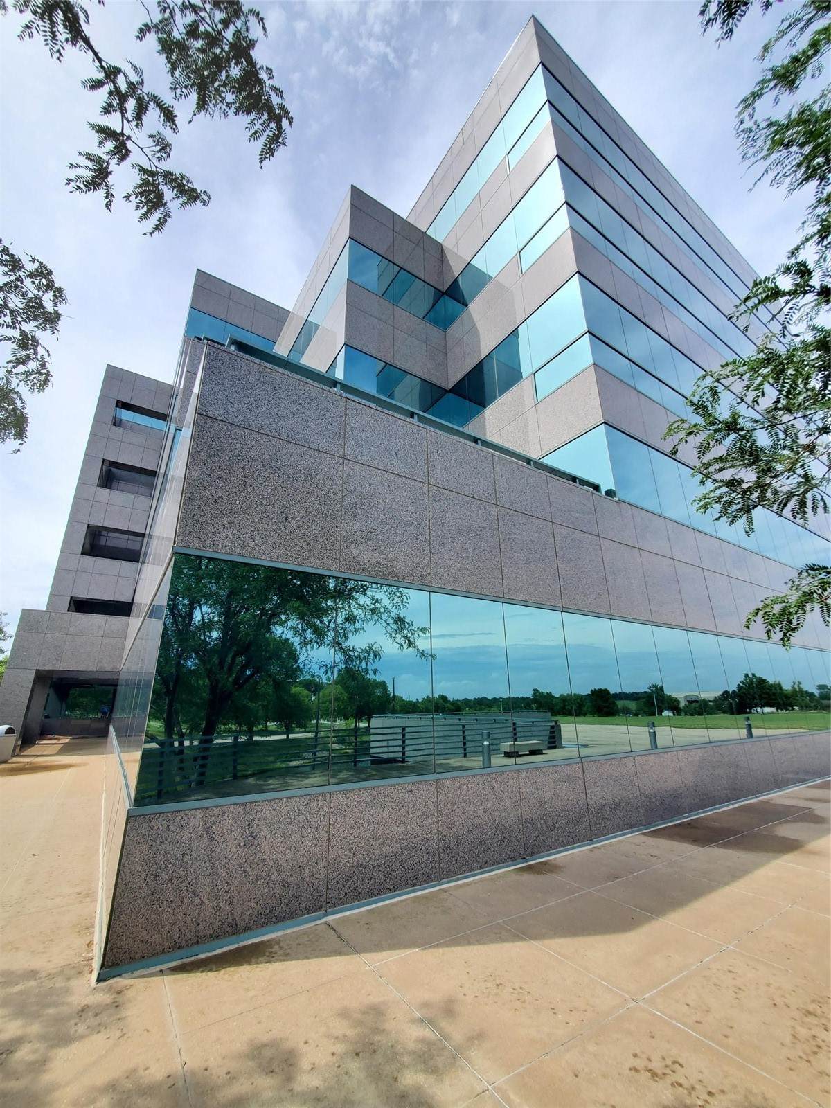 4515 River Boulevard - Photo 1