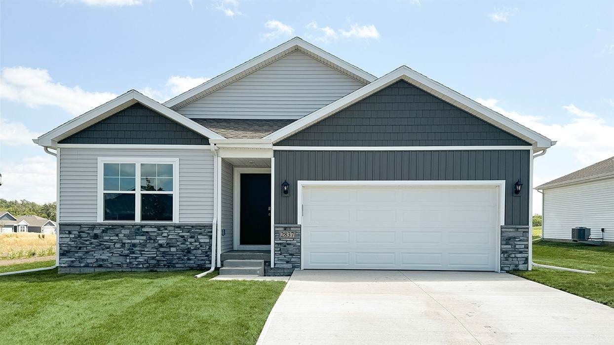 2846 Mary Drive - Photo 1