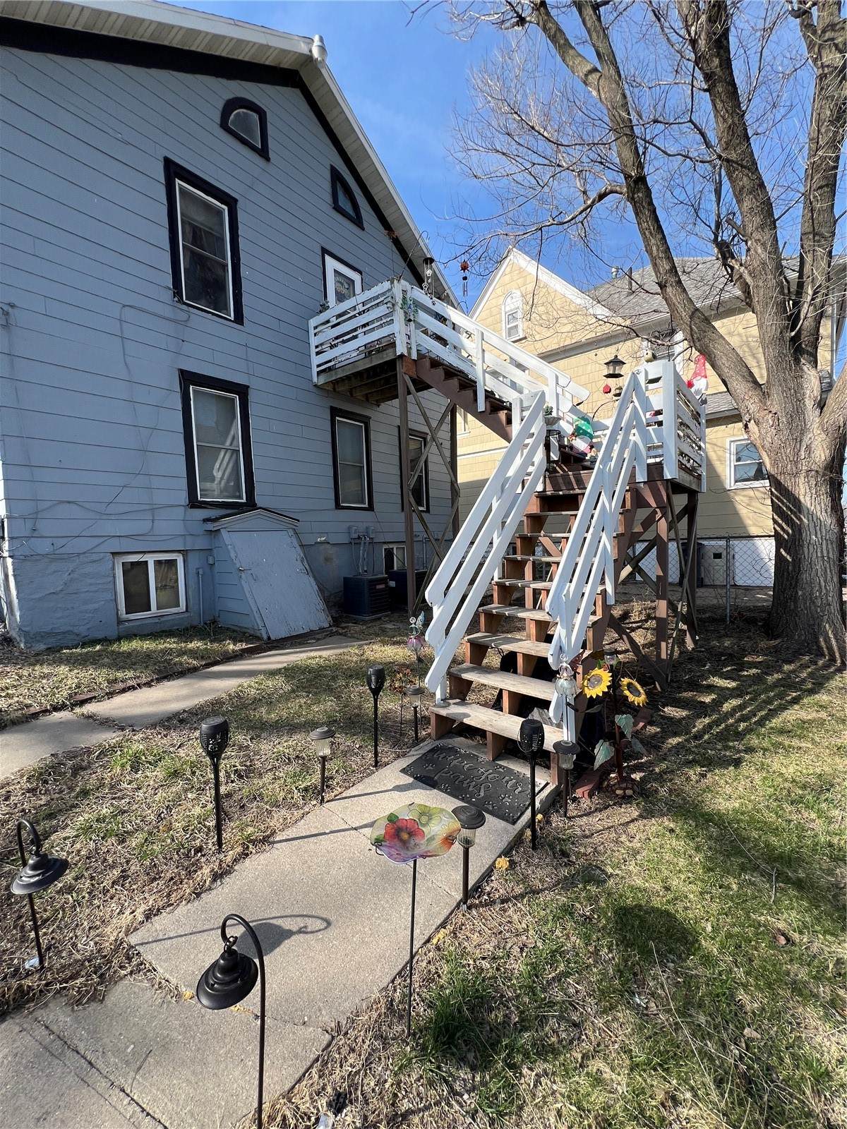 https://bt-photos.global.ssl.fastly.net/cedarrapids/orig_boomver_1_2602134-2.jpg
